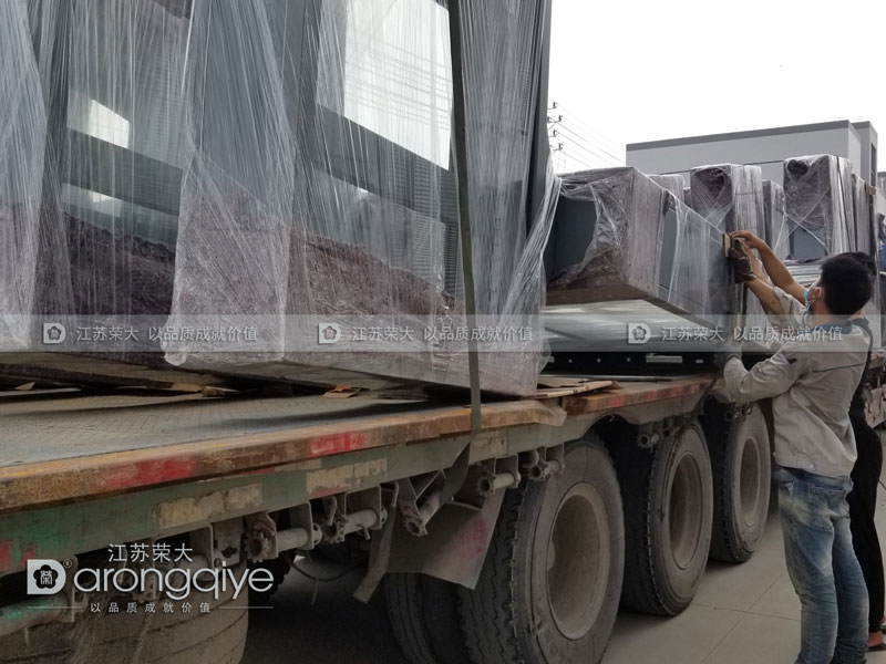 鄭州第二批公交候車亭配套側牌發(fā)貨案例